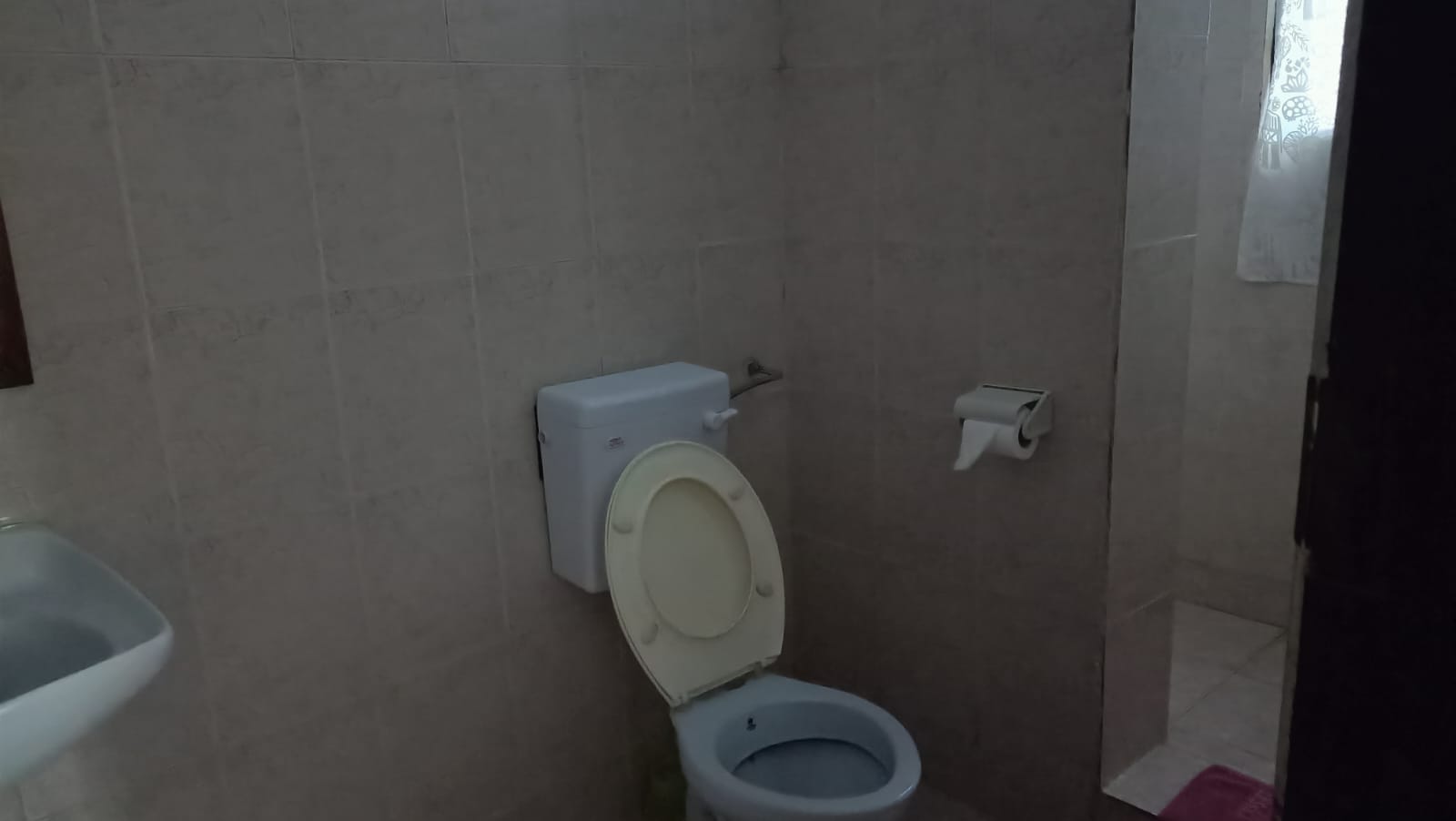 Economy Single Room Bathroom